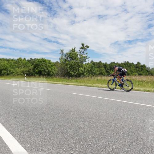 21.06.2026 - Viking Triathlon Michael Burmester http://msf.ph/oto/9871011 21.06.2026 12:15:35 Radfahren 59, 135, 221, 334, 430, 614 meine-sportfotos.de
