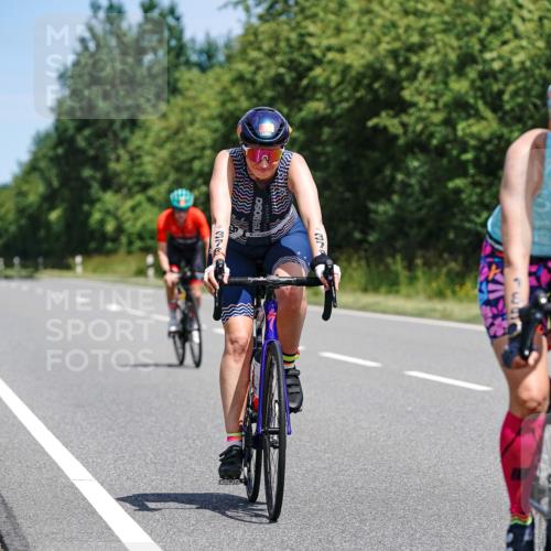 21.06.2026 - Viking Triathlon Michael Burmester http://msf.ph/oto/9871015 21.06.2026 12:38:00 Radfahren 138, 185, 203, 378, 413, 415, 461, 506, 550, 557 meine-sportfotos.de