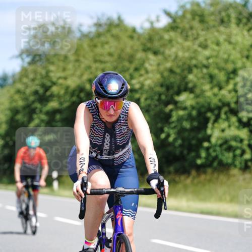 21.06.2026 - Viking Triathlon Michael Burmester http://msf.ph/oto/9871019 21.06.2026 12:38:00 Radfahren 138, 185, 203, 378, 413, 415, 461, 506, 550, 557 meine-sportfotos.de
