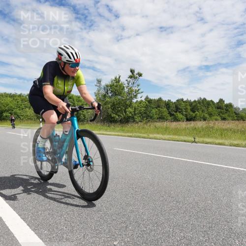 21.06.2026 - Viking Triathlon Michael Burmester http://msf.ph/oto/9871058 21.06.2026 12:16:09 Radfahren 178, 184, 195, 248, 333, 347, 377, 394, 405, 511, 521, 551, 590, 603, 651 meine-sportfotos.de