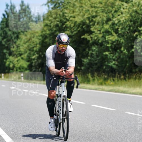 21.06.2026 - Viking Triathlon Michael Burmester http://msf.ph/oto/9871060 21.06.2026 12:38:06 Radfahren 123, 185, 203, 221, 378, 413, 415, 461, 461, 506, 550, 551, 557 meine-sportfotos.de