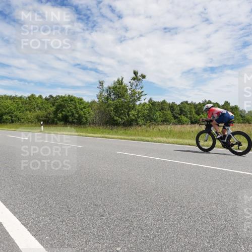 21.06.2026 - Viking Triathlon Michael Burmester http://msf.ph/oto/9871062 21.06.2026 12:16:10 Radfahren 22, 178, 184, 195, 248, 333, 347, 377, 405, 405, 511, 521, 551, 590, 603, 651 meine-sportfotos.de