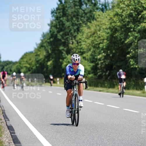 21.06.2026 - Viking Triathlon Michael Burmester http://msf.ph/oto/9871099 21.06.2026 12:38:17 Radfahren 123, 203, 203, 221, 415, 416, 461, 461, 551 meine-sportfotos.de