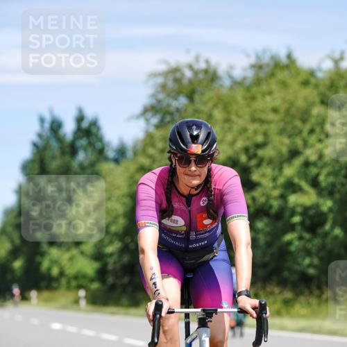 21.06.2026 - Viking Triathlon Michael Burmester http://msf.ph/oto/9871149 21.06.2026 12:38:28 Radfahren 123, 123, 203, 221, 415, 416, 423, 461, 551, 651 meine-sportfotos.de