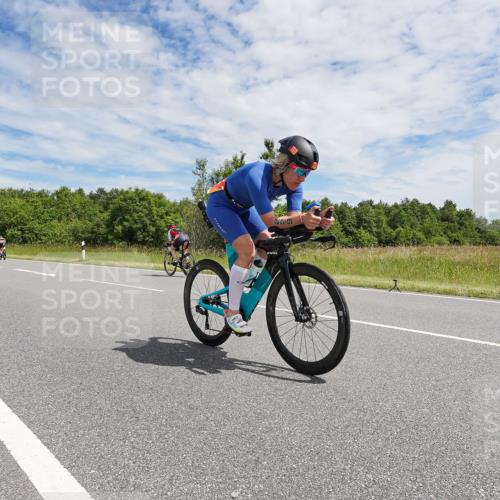 21.06.2026 - Viking Triathlon Michael Burmester http://msf.ph/oto/9871165 21.06.2026 12:16:55 Radfahren 47, 81, 193, 229, 242, 278, 300, 311, 311, 424, 453, 466, 479, 524, 536, 537 meine-sportfotos.de