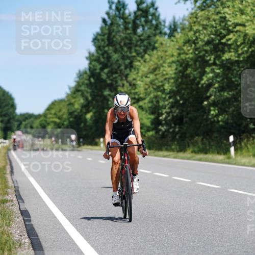 21.06.2026 - Viking Triathlon Michael Burmester http://msf.ph/oto/9871207 21.06.2026 12:39:26 Radfahren 76, 76, 80, 233, 283, 483, 502, 516, 607, 609, 628 meine-sportfotos.de