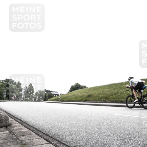 21.06.2026 - 29. Vierlanden-Triathlon H.Heesch http://msf.ph/oto/9871231 21.06.2026 10:35:12 Radfahren 271, 430 meine-sportfotos.de