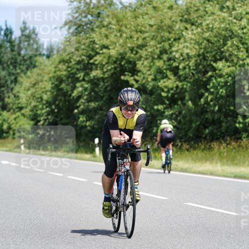 21.06.2026 - Viking Triathlon Michael Burmester http://msf.ph/oto/9871234 21.06.2026 12:39:28 Radfahren 76, 76, 80, 233, 283, 328, 483, 502, 516, 609 meine-sportfotos.de