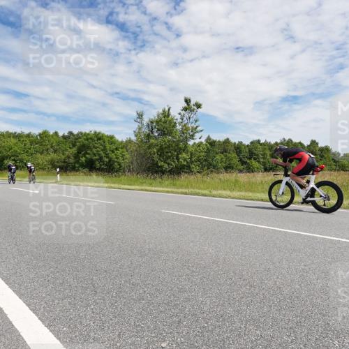 21.06.2026 - Viking Triathlon Michael Burmester http://msf.ph/oto/9871250 21.06.2026 12:17:35 Radfahren 328, 332, 415, 504, 543, 550 meine-sportfotos.de
