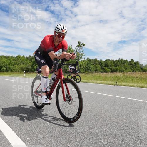 21.06.2026 - Viking Triathlon Michael Burmester http://msf.ph/oto/9871266 21.06.2026 12:17:48 Radfahren 285, 354, 363, 439, 458, 461, 539, 550, 604 meine-sportfotos.de