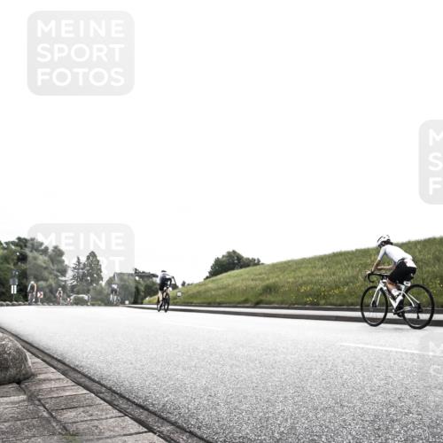 21.06.2026 - 29. Vierlanden-Triathlon H.Heesch http://msf.ph/oto/9871281 21.06.2026 10:35:26 Radfahren 112, 291 meine-sportfotos.de