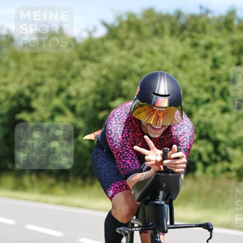 21.06.2026 - Viking Triathlon Michael Burmester http://msf.ph/oto/9871288 21.06.2026 12:39:49 Radfahren 80, 174, 231, 242, 328, 512, 524, 543 meine-sportfotos.de