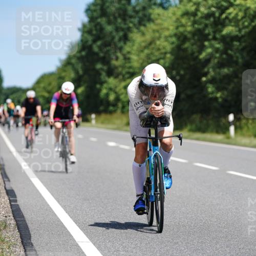21.06.2026 - Viking Triathlon Michael Burmester http://msf.ph/oto/9871303 21.06.2026 12:39:52 Radfahren 47, 174, 231, 242, 272, 328, 512, 524, 543 meine-sportfotos.de
