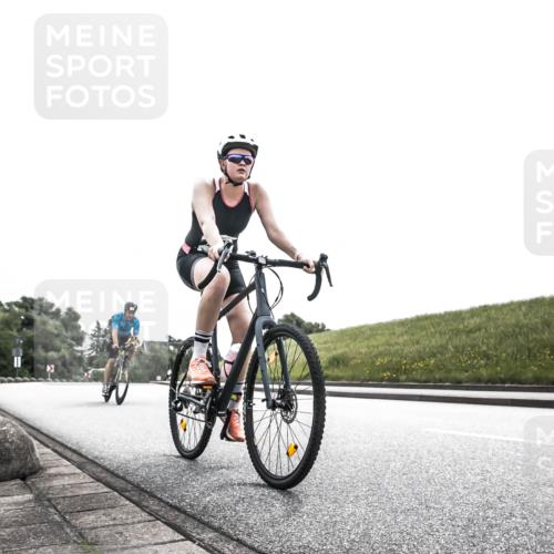 21.06.2026 - 29. Vierlanden-Triathlon H.Heesch http://msf.ph/oto/9871307 21.06.2026 10:35:33 Radfahren 43, 108, 109, 291, 313, 347, 490 meine-sportfotos.de