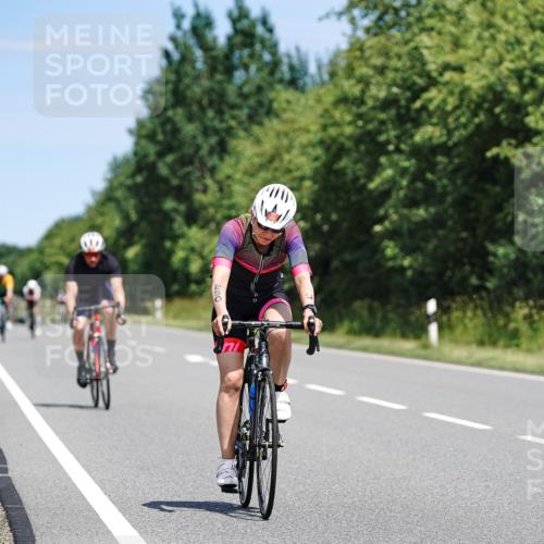 21.06.2026 - Viking Triathlon Michael Burmester http://msf.ph/oto/9871314 21.06.2026 12:39:54 Radfahren 47, 174, 231, 242, 272, 325, 328, 512, 524, 543 meine-sportfotos.de