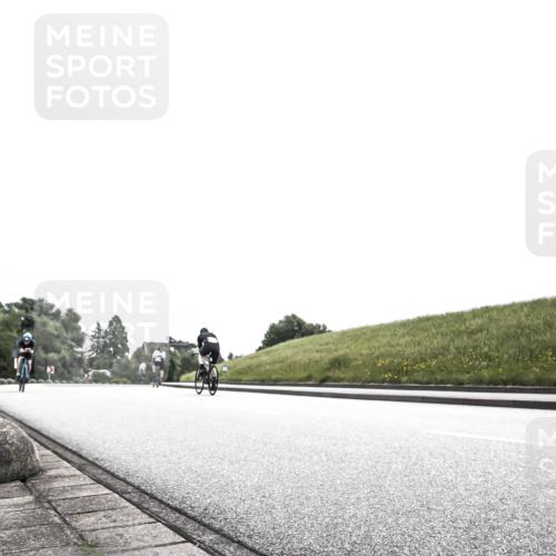 21.06.2026 - 29. Vierlanden-Triathlon H.Heesch http://msf.ph/oto/9871344 21.06.2026 10:35:44 Radfahren 46, 131, 173 meine-sportfotos.de