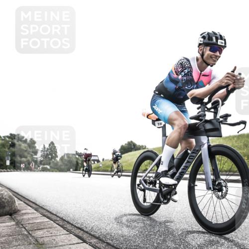 21.06.2026 - 29. Vierlanden-Triathlon H.Heesch http://msf.ph/oto/9871391 21.06.2026 10:36:03 Radfahren 25, 34, 88, 104, 186, 243, 278 meine-sportfotos.de