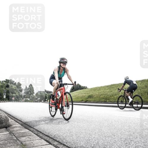 21.06.2026 - 29. Vierlanden-Triathlon H.Heesch http://msf.ph/oto/9871415 21.06.2026 10:36:09 Radfahren 376, 589 meine-sportfotos.de