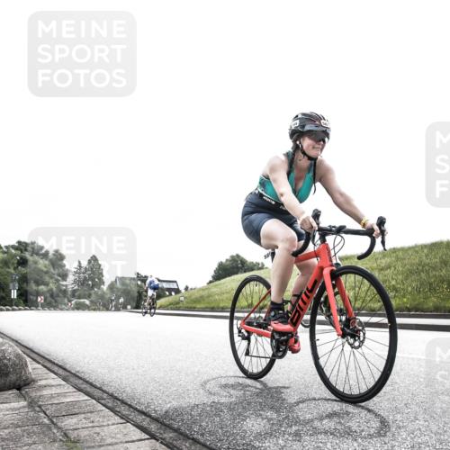 21.06.2026 - 29. Vierlanden-Triathlon H.Heesch http://msf.ph/oto/9871424 21.06.2026 10:36:09 Radfahren 376, 589 meine-sportfotos.de