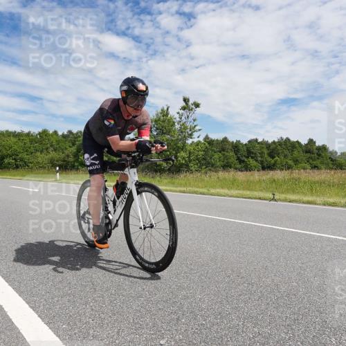 21.06.2026 - Viking Triathlon Michael Burmester http://msf.ph/oto/9871434 21.06.2026 12:19:07 Radfahren 39, 171, 325, 452, 496, 516, 517, 648, 656, 662 meine-sportfotos.de