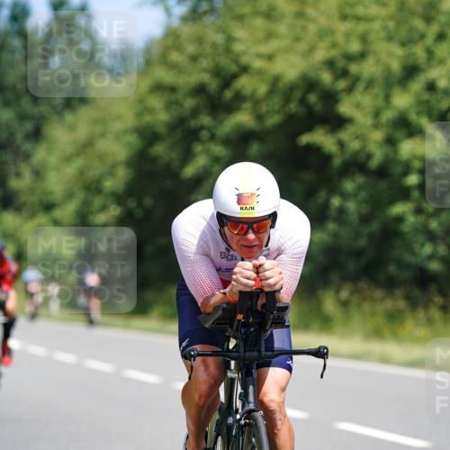 21.06.2026 - Viking Triathlon Michael Burmester http://msf.ph/oto/9871483 21.06.2026 12:40:29 Radfahren 143, 213, 334, 345, 385, 394, 433, 515, 536 meine-sportfotos.de