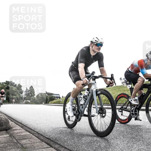 21.06.2026 - 29. Vierlanden-Triathlon H.Heesch http://msf.ph/oto/9871509 21.06.2026 10:36:49 Radfahren 55, 128, 197, 292 meine-sportfotos.de