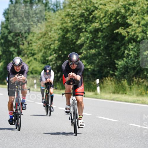 21.06.2026 - Viking Triathlon Michael Burmester http://msf.ph/oto/9871512 21.06.2026 12:40:33 Radfahren 143, 213, 285, 334, 345, 385, 394, 433, 515, 536, 568 meine-sportfotos.de