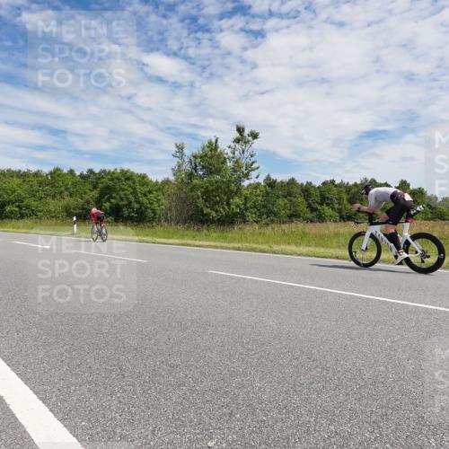 21.06.2026 - Viking Triathlon Michael Burmester http://msf.ph/oto/9871529 21.06.2026 12:20:15 Radfahren 133, 143, 372, 401 meine-sportfotos.de