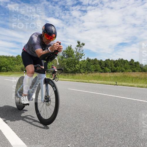21.06.2026 - Viking Triathlon Michael Burmester http://msf.ph/oto/9871541 21.06.2026 12:20:19 Radfahren 143, 372, 379, 401 meine-sportfotos.de