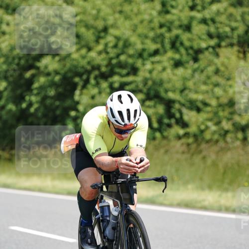 21.06.2026 - Viking Triathlon Michael Burmester http://msf.ph/oto/9871547 21.06.2026 12:40:49 Radfahren 40, 200, 213, 285, 332, 345, 404, 466, 515, 568, 604 meine-sportfotos.de