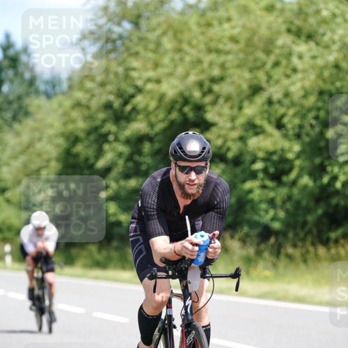 21.06.2026 - Viking Triathlon Michael Burmester http://msf.ph/oto/9871560 21.06.2026 12:40:51 Radfahren 40, 200, 213, 285, 332, 345, 404, 466, 498, 515, 568, 604 meine-sportfotos.de