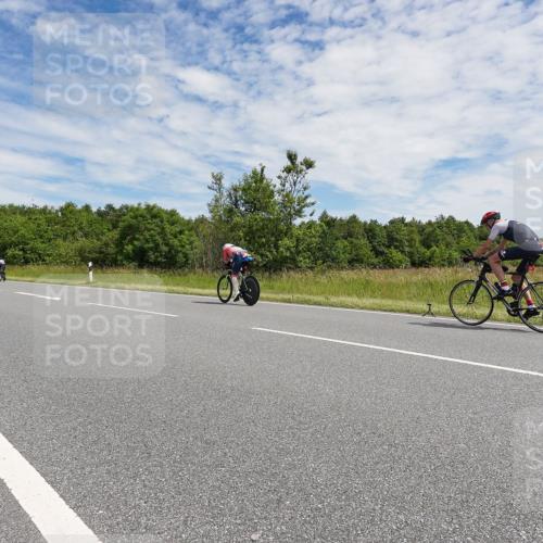 21.06.2026 - Viking Triathlon Michael Burmester http://msf.ph/oto/9871563 21.06.2026 12:20:36 Radfahren 51, 190, 213, 345, 379, 379, 607, 609 meine-sportfotos.de