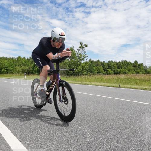 21.06.2026 - Viking Triathlon Michael Burmester http://msf.ph/oto/9871574 21.06.2026 12:20:42 Radfahren 51, 190, 213, 344, 345, 379, 398, 607, 609 meine-sportfotos.de