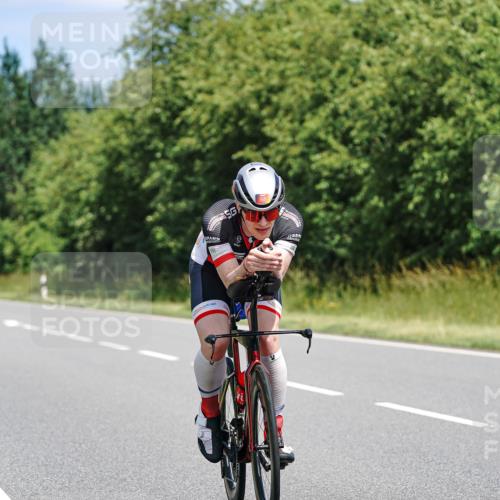 21.06.2026 - Viking Triathlon Michael Burmester http://msf.ph/oto/9871592 21.06.2026 12:40:54 Radfahren 40, 200, 213, 285, 332, 345, 404, 466, 498, 515, 566, 568, 604, 656 meine-sportfotos.de