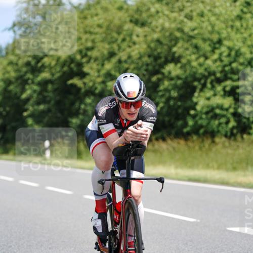21.06.2026 - Viking Triathlon Michael Burmester http://msf.ph/oto/9871601 21.06.2026 12:40:54 Radfahren 40, 200, 213, 285, 332, 345, 404, 466, 498, 515, 566, 568, 604, 656 meine-sportfotos.de