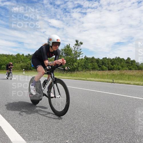 21.06.2026 - Viking Triathlon Michael Burmester http://msf.ph/oto/9871607 21.06.2026 12:21:03 Radfahren 13, 339, 375, 395, 400, 628, 643 meine-sportfotos.de