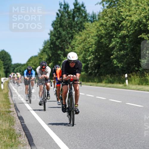 21.06.2026 - Viking Triathlon Michael Burmester http://msf.ph/oto/9871608 21.06.2026 12:40:57 Radfahren 40, 192, 200, 285, 332, 345, 404, 466, 491, 498, 515, 566, 568, 604, 656 meine-sportfotos.de