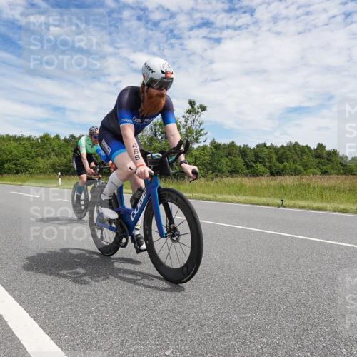21.06.2026 - Viking Triathlon Michael Burmester http://msf.ph/oto/9871703 21.06.2026 12:21:57 Radfahren 41, 53, 83, 86, 100, 202, 238, 243, 321, 324, 341, 429, 456, 469, 533, 624, 632, 645, 668, 670 meine-sportfotos.de