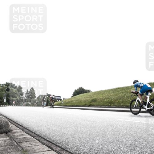 21.06.2026 - 29. Vierlanden-Triathlon H.Heesch http://msf.ph/oto/9871732 21.06.2026 10:38:39 Radfahren  meine-sportfotos.de