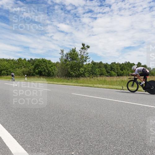 21.06.2026 - Viking Triathlon Michael Burmester http://msf.ph/oto/9871737 21.06.2026 12:22:13 Radfahren 41, 53, 83, 86, 192, 205, 219, 238, 239, 243, 262, 318, 324, 369, 429, 456, 467, 606, 644, 645, 668, 670 meine-sportfotos.de