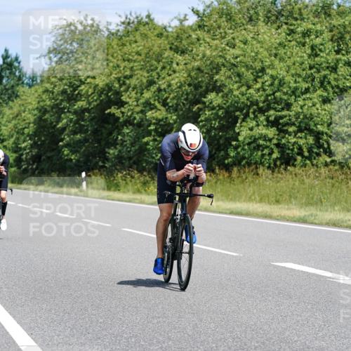 21.06.2026 - Viking Triathlon Michael Burmester http://msf.ph/oto/9871745 21.06.2026 12:41:25 Radfahren 43, 82, 117, 147, 183, 321, 369, 391, 425, 469, 491, 650 meine-sportfotos.de