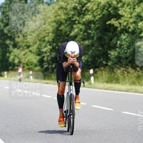 21.06.2026 - Viking Triathlon Michael Burmester http://msf.ph/oto/9871768 21.06.2026 12:41:46 Radfahren 291, 369, 440, 523, 650 meine-sportfotos.de