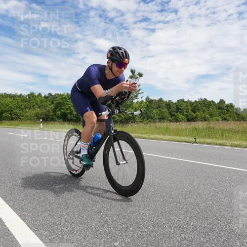 21.06.2026 - Viking Triathlon Michael Burmester http://msf.ph/oto/9871772 21.06.2026 12:22:28 Radfahren 94, 132, 142, 192, 262, 279, 318, 369, 442, 523, 548, 606, 644 meine-sportfotos.de