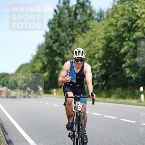 21.06.2026 - Viking Triathlon Michael Burmester http://msf.ph/oto/9871802 21.06.2026 12:41:55 Radfahren 291, 291, 398, 417, 440, 523 meine-sportfotos.de