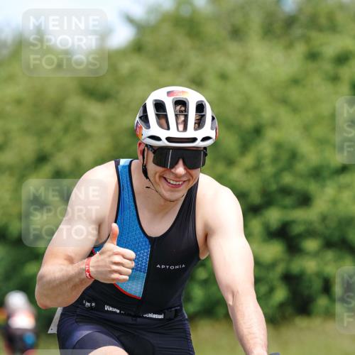 21.06.2026 - Viking Triathlon Michael Burmester http://msf.ph/oto/9871825 21.06.2026 12:41:57 Radfahren 291, 291, 339, 398, 417, 440, 523, 630 meine-sportfotos.de