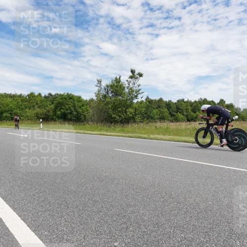 21.06.2026 - Viking Triathlon Michael Burmester http://msf.ph/oto/9871889 21.06.2026 12:23:35 Radfahren 8, 16, 65, 73, 98, 103, 126, 136, 165, 177, 223, 225, 256, 280, 380, 388, 457, 527, 546, 563, 569, 605, 615, 634, 654 meine-sportfotos.de