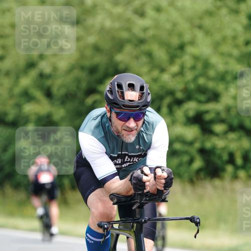 21.06.2026 - Viking Triathlon Michael Burmester http://msf.ph/oto/9871900 21.06.2026 12:42:21 Radfahren 61, 92, 144, 170, 171, 262, 291, 324, 329, 339, 399, 405, 417, 505, 577, 630, 632 meine-sportfotos.de