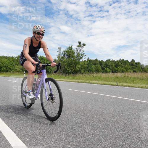 21.06.2026 - Viking Triathlon Michael Burmester http://msf.ph/oto/9871903 21.06.2026 12:23:39 Radfahren 8, 16, 46, 65, 73, 98, 103, 119, 126, 136, 165, 177, 223, 225, 256, 256, 280, 380, 388, 457, 527, 546, 563, 569, 605, 615, 634, 654 meine-sportfotos.de