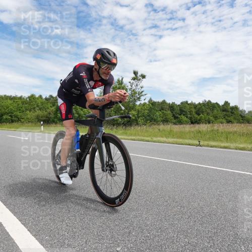 21.06.2026 - Viking Triathlon Michael Burmester http://msf.ph/oto/9871911 21.06.2026 12:23:42 Radfahren 8, 16, 46, 62, 65, 73, 98, 103, 119, 126, 136, 165, 177, 222, 223, 225, 256, 256, 280, 388, 457, 527, 530, 546, 563, 569, 605, 615, 634, 654 meine-sportfotos.de