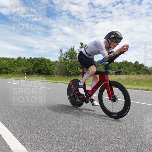 21.06.2026 - Viking Triathlon Michael Burmester http://msf.ph/oto/9871935 21.06.2026 12:23:49 Radfahren 8, 46, 62, 65, 98, 103, 119, 136, 177, 222, 223, 256, 280, 368, 457, 527, 530, 546, 563, 569, 605, 615, 654 meine-sportfotos.de